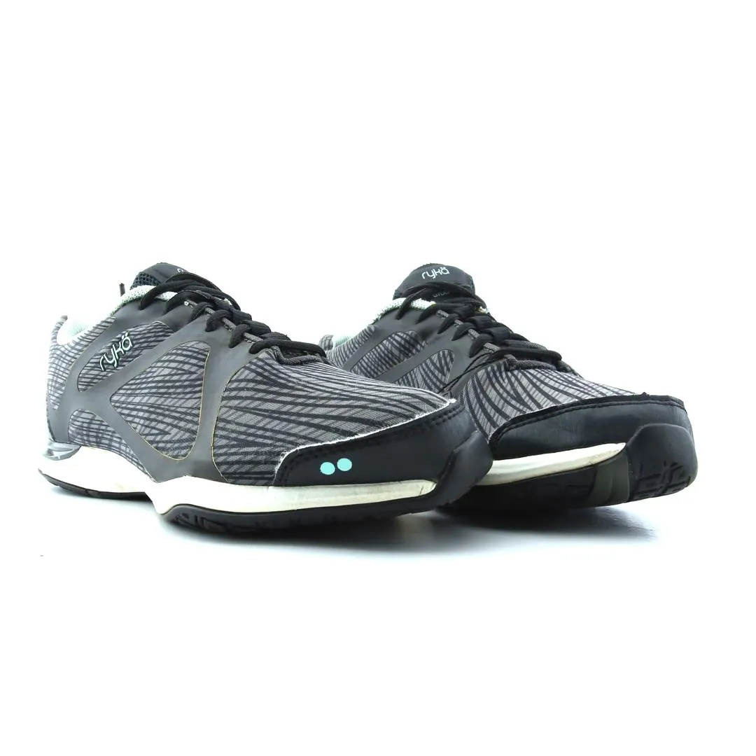 RYKA  GRAFIK Waterproof Running Trail Shoes