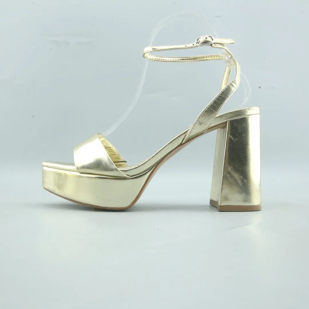 Horse Hoof High Heels ZARA. COLLECTION