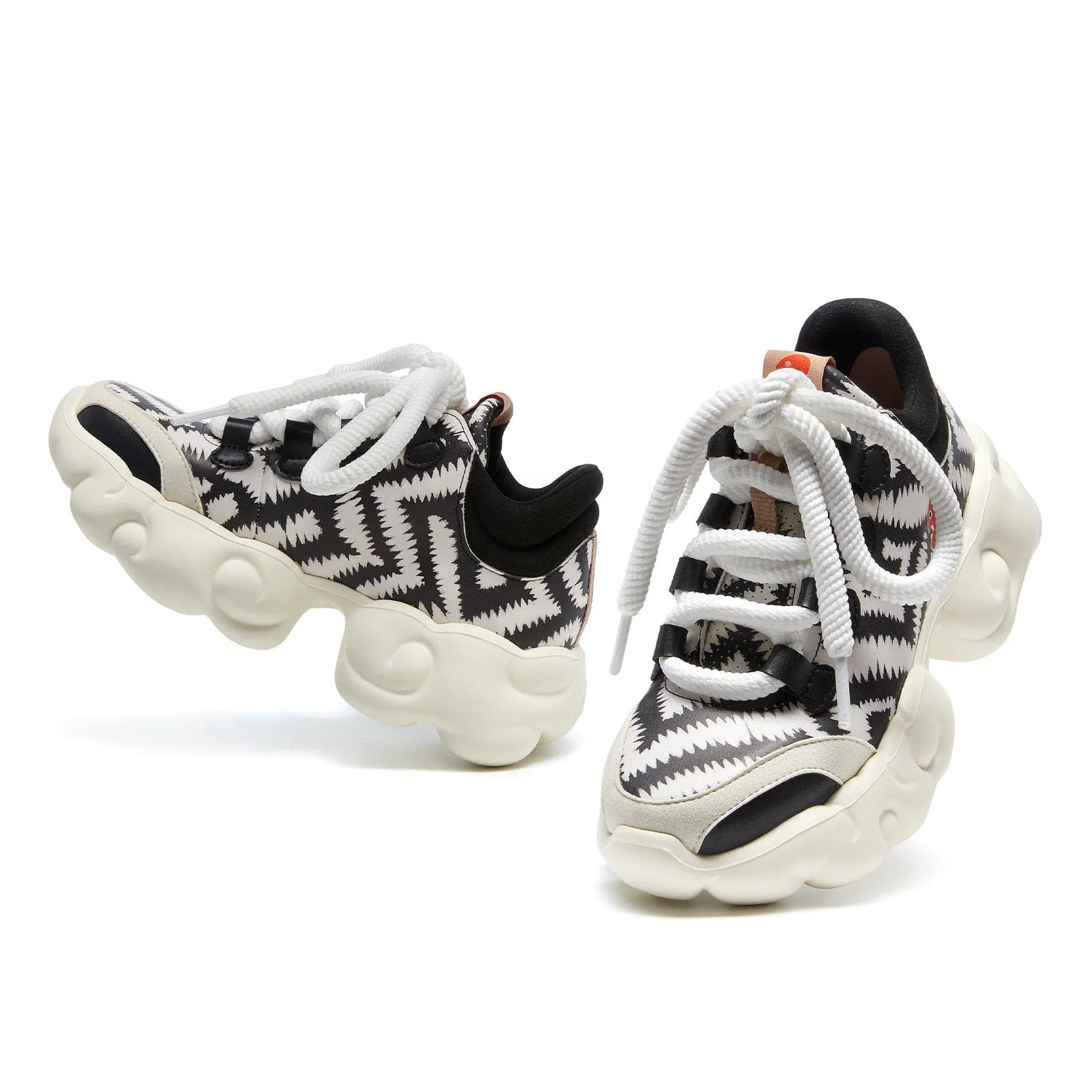 Basketball Shoes Size 7y Ink Ripple 2 Cloud III Women