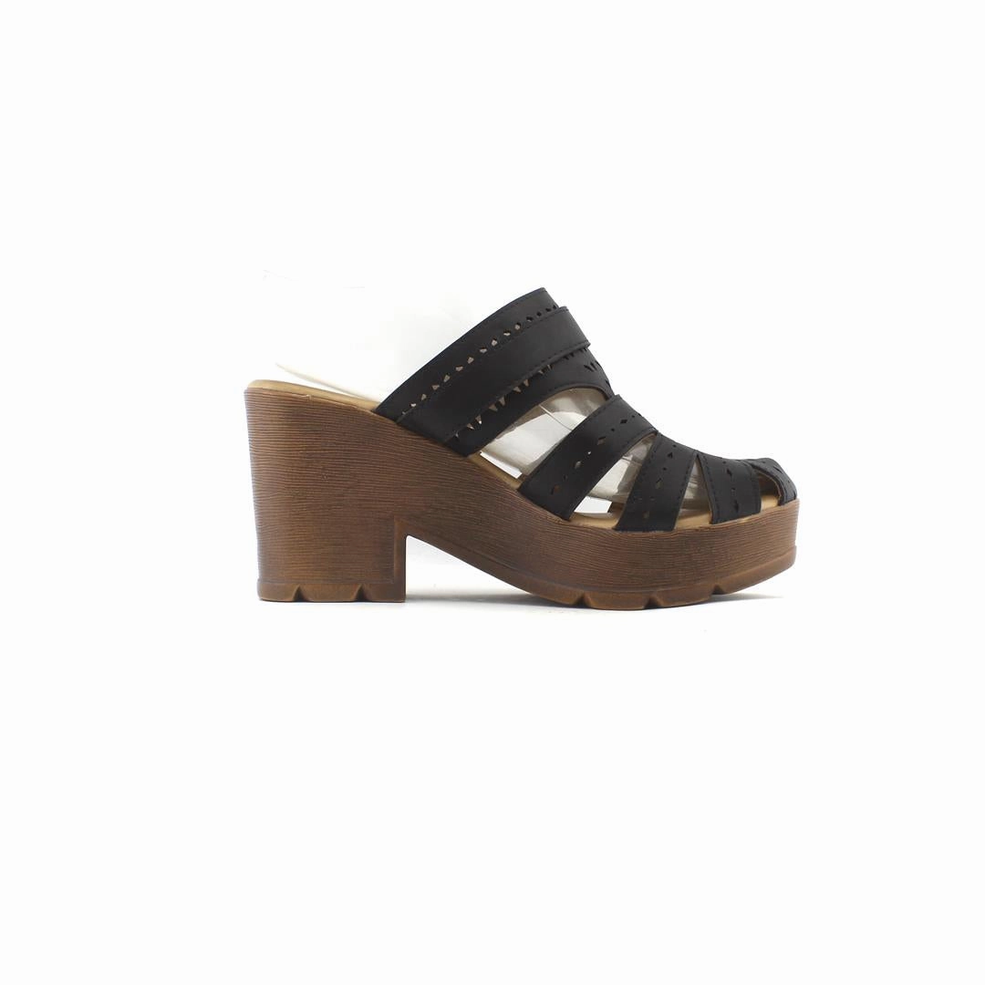 ATALINA . High Heels In The World