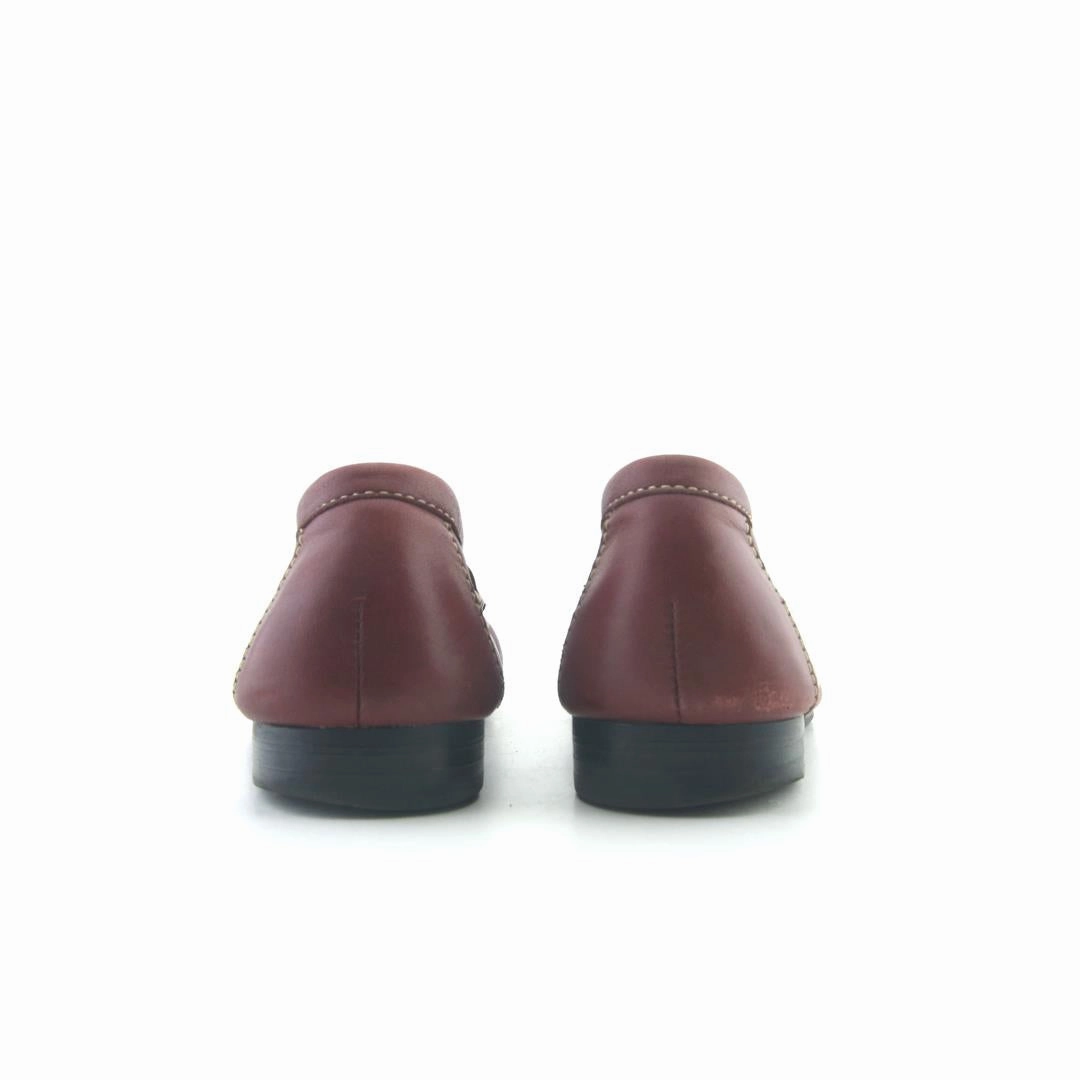 MOOTSIES TOOTSIES  MAGGIE S And S Slip Ons