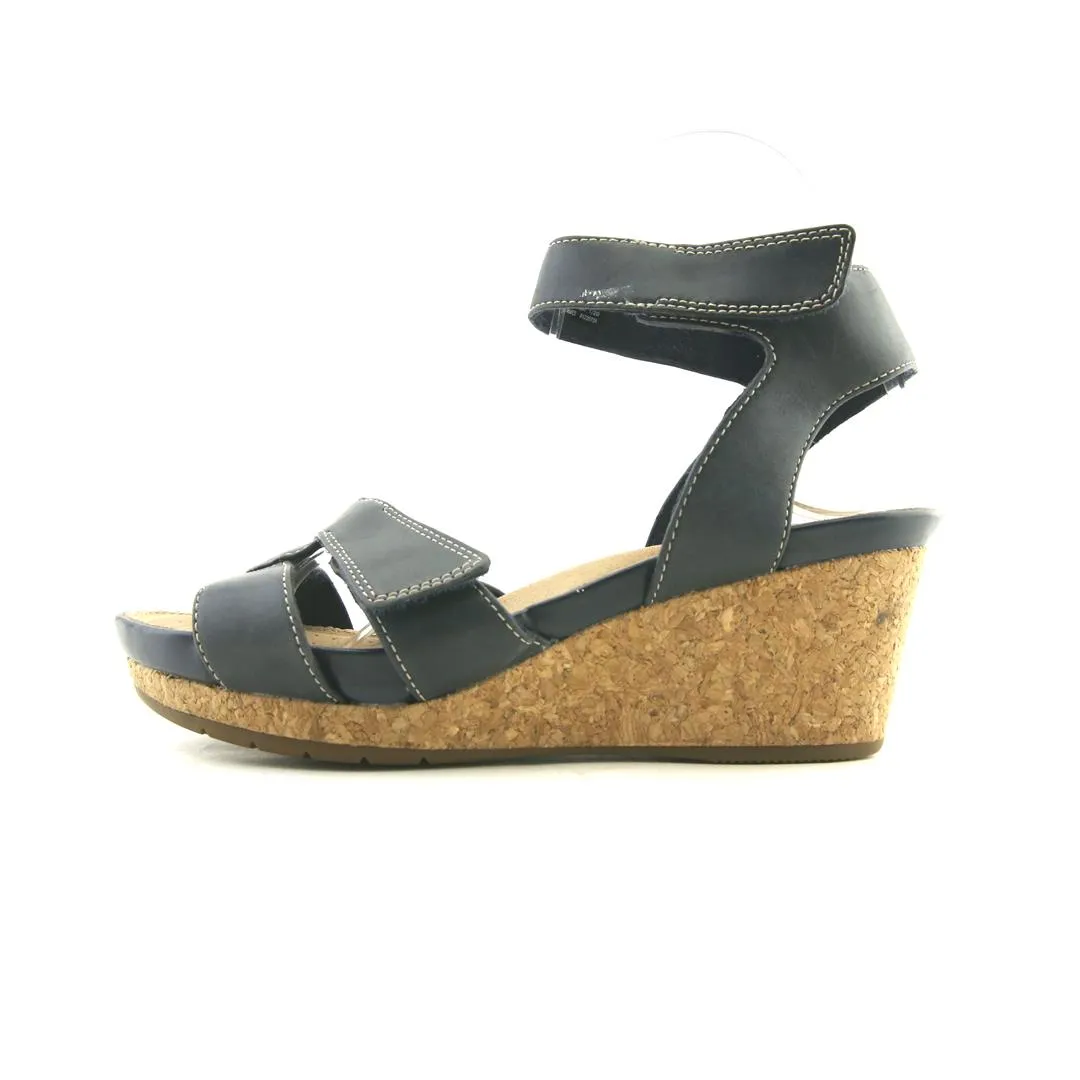 CLARKS UNSTRUCTURED Floral Heel Shoes