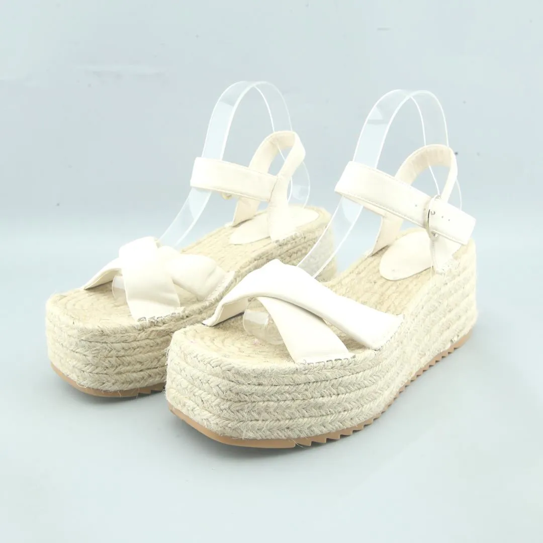 European High Heels STRADIVARIUS .