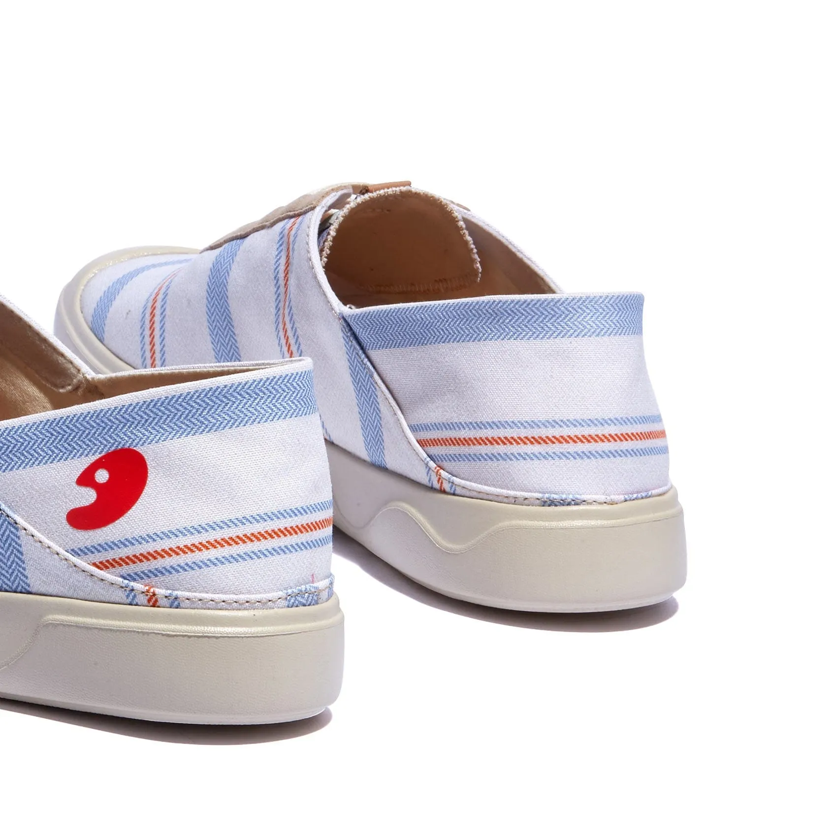 Crimson Skyline Cadiz VII Women 12. NULL