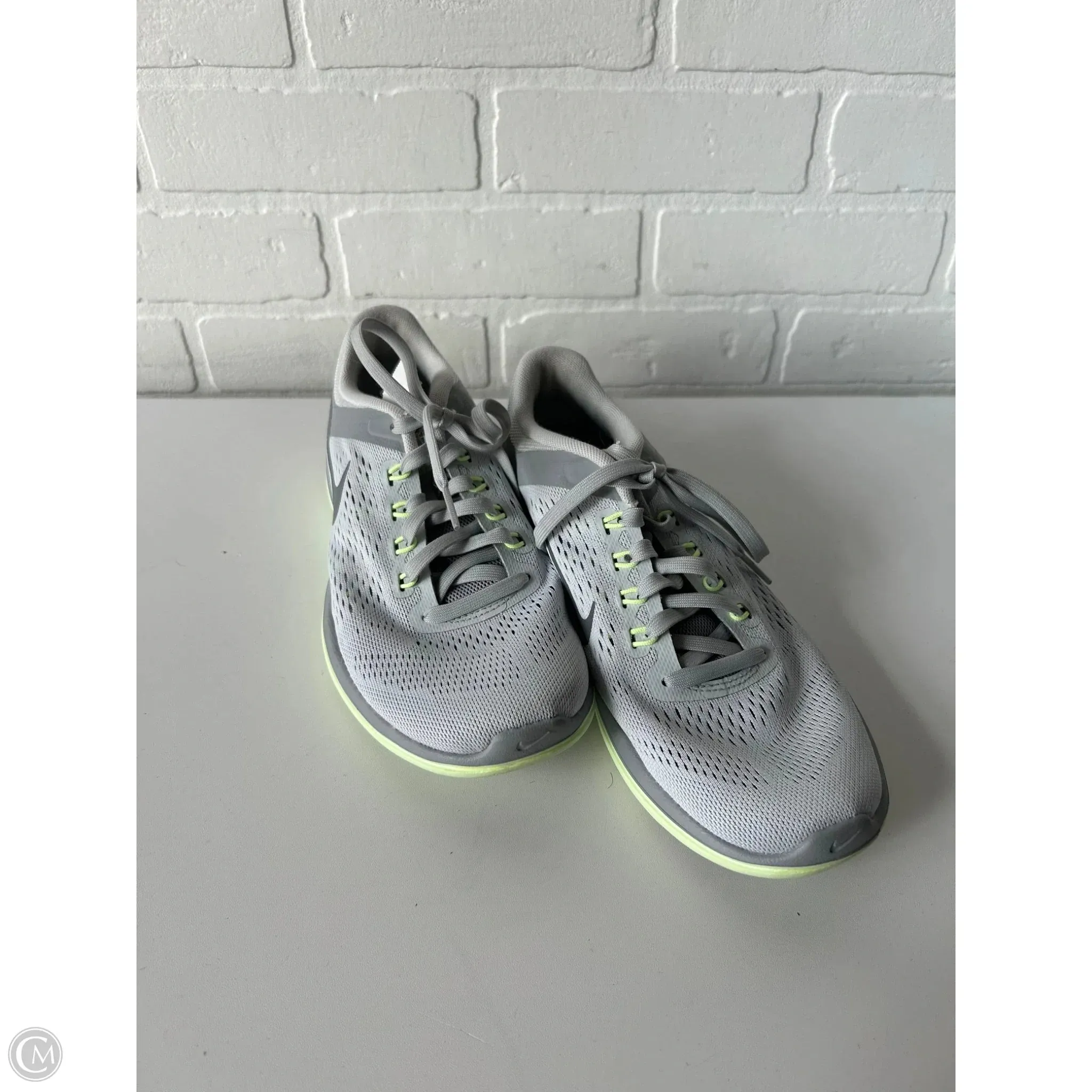 Shoes Athletic By Nike In Grey, Size: 8 Arkansas Nike Shoes