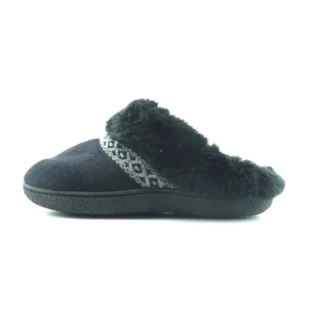 Flat Slip On Shoes ISOTONER .