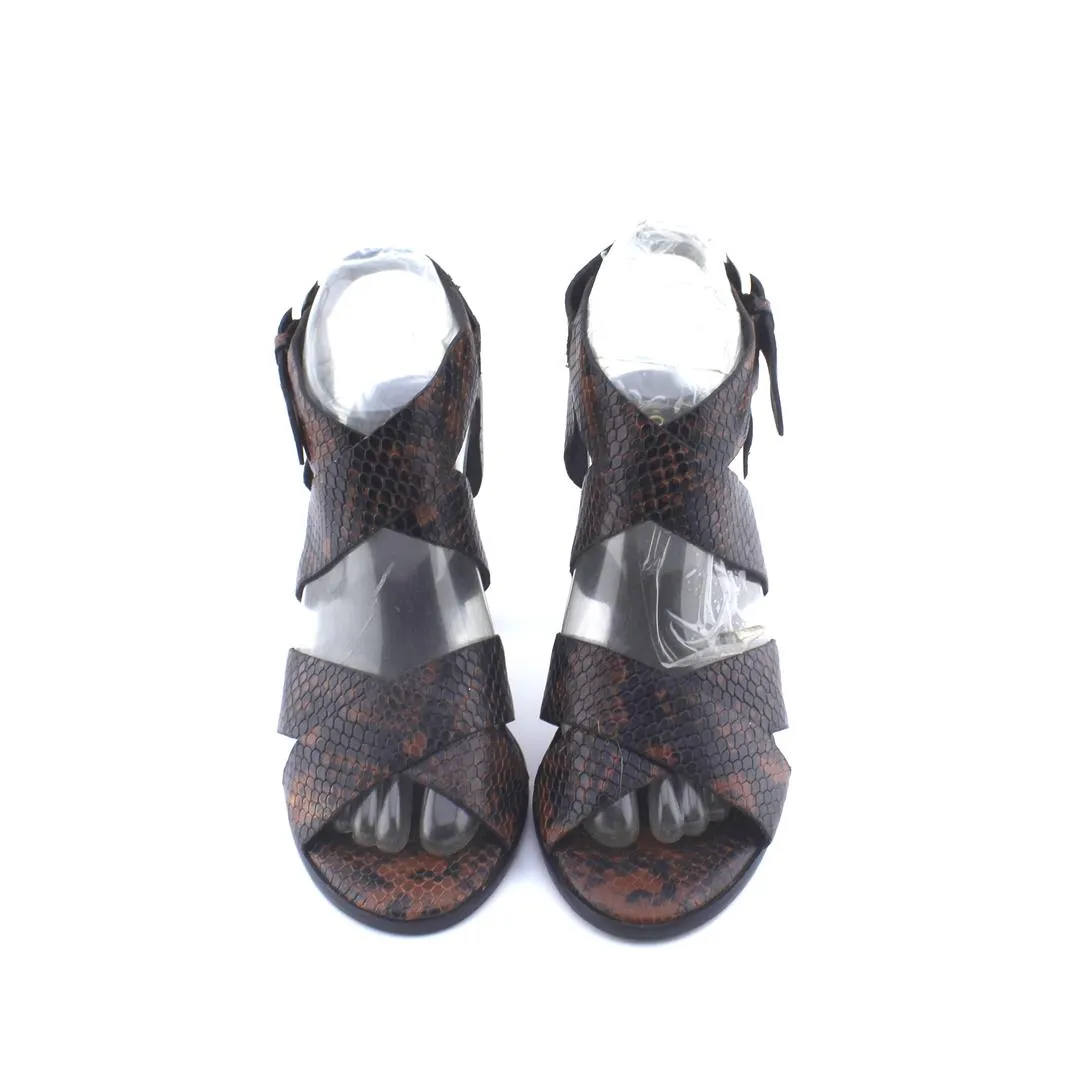 JOIE . High Heels History