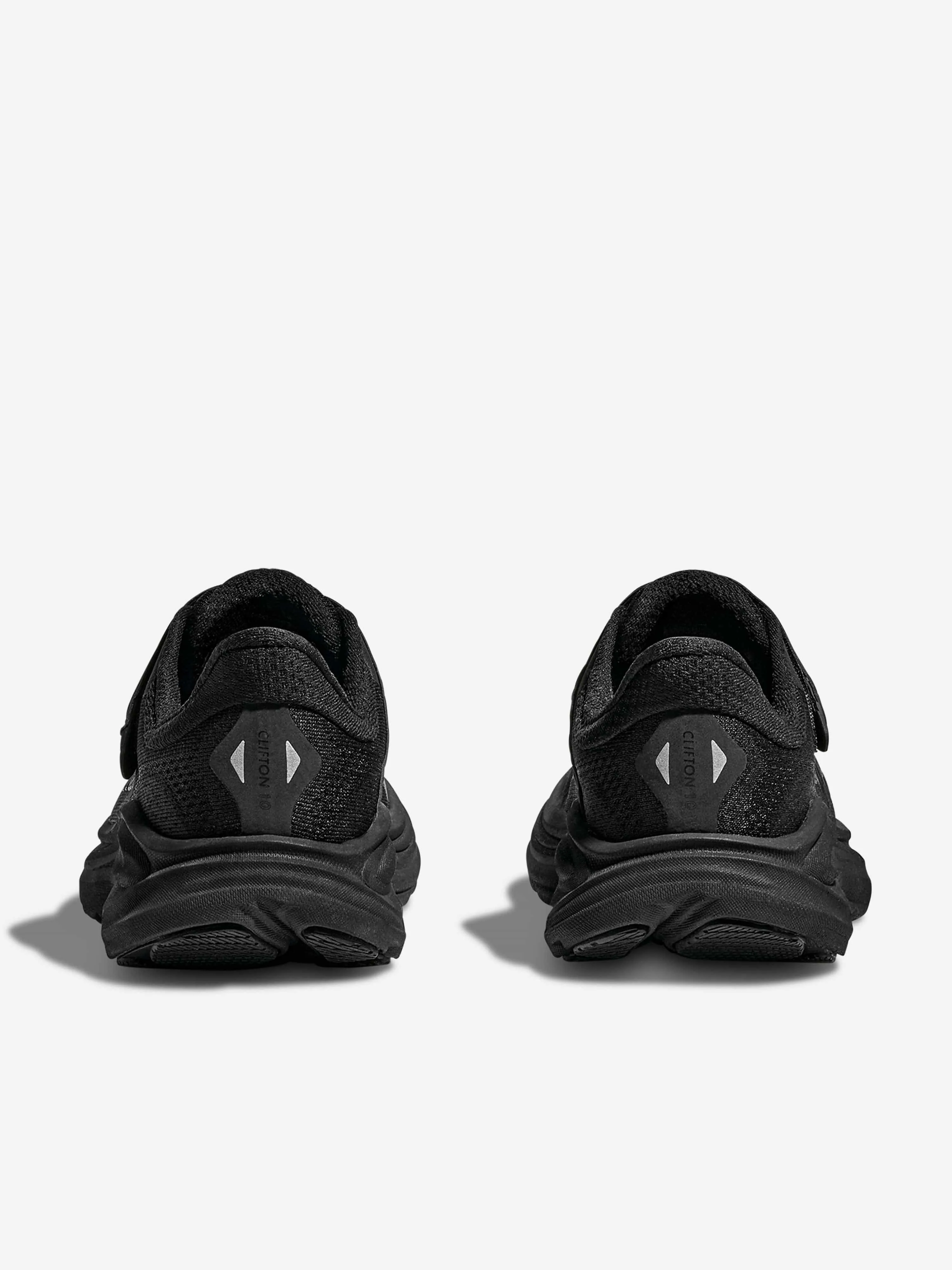 Water Shoes Kids Clifton 10 Trainers in Black