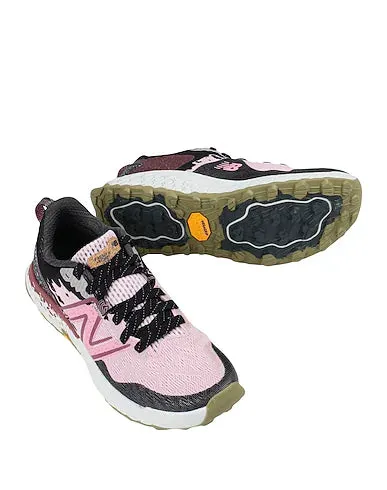 Running Shoes Disney Kids' Hierro v7 Trail Sneaker
