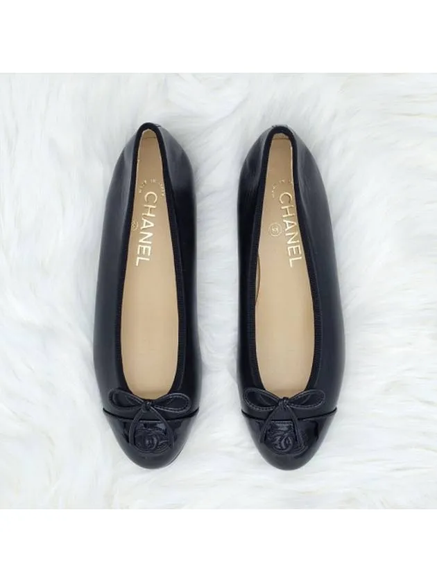 Flat Shoes With Knee Length Dress Lambskin Ballerina Flats Black Chanel
