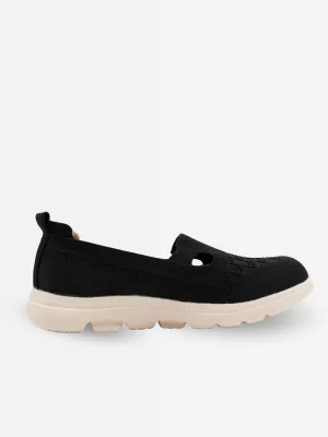 Lara Crochet Slip on Sneakers Trum Sneakers