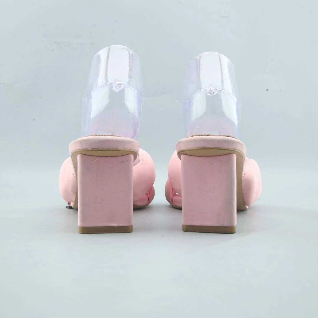 STRADIVARIUS . High Heels Diy