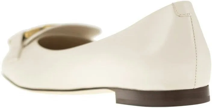 Gold Flat Shoes Outfit LEATHER BALLERINA WITH ACCESSORY