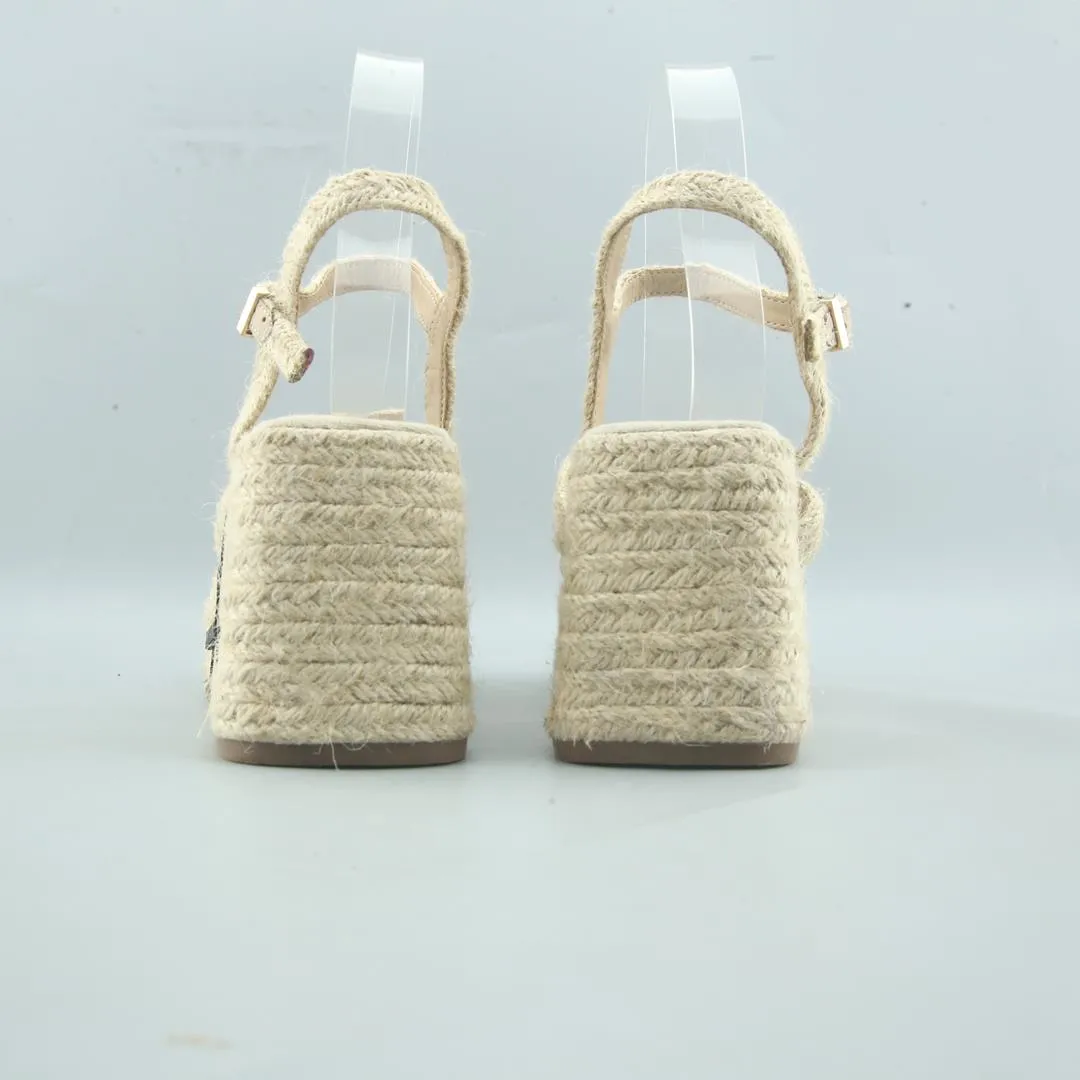 LEFTIES . High Heel Stores