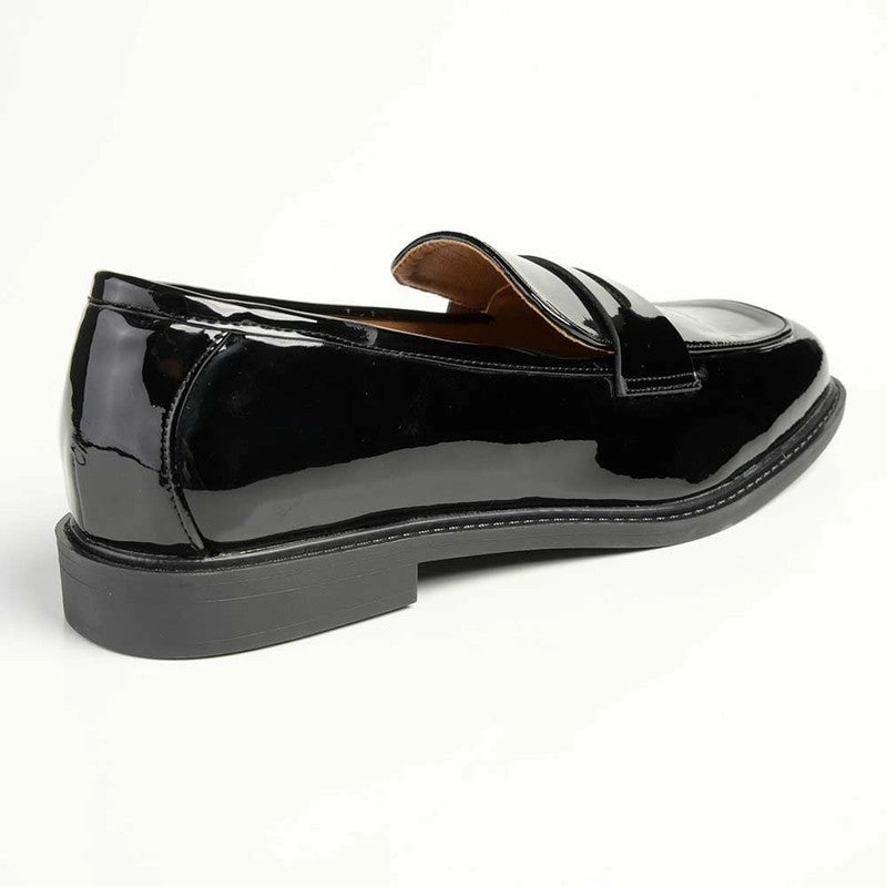 Madison Pippa 2 Loafers - Black Women Waterproof Slip On Shoes