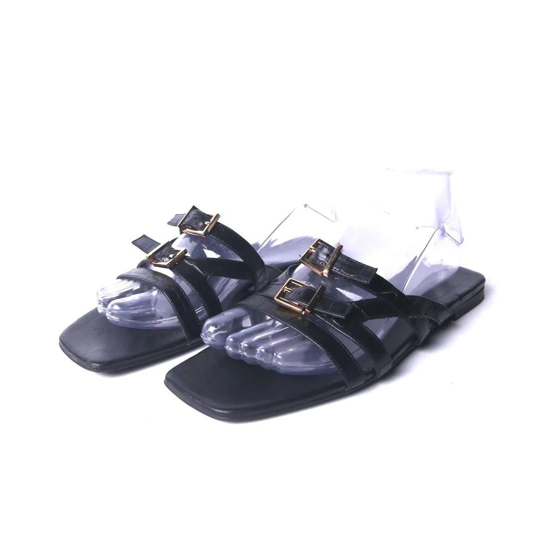 Flat Shoes Deadlift MASSIMO DUTTI  .