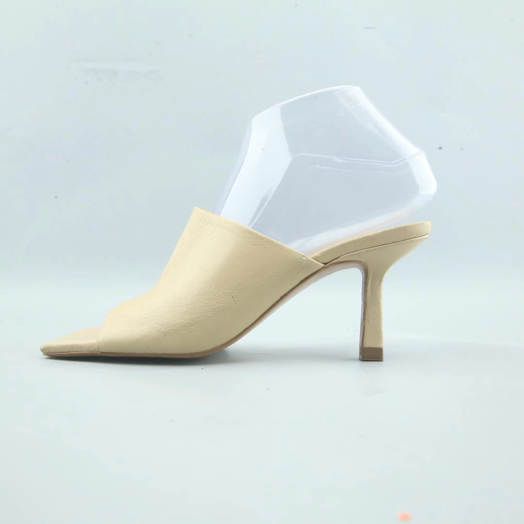 Knee High Heel Boots Suede MASSIMO DUTTI  .