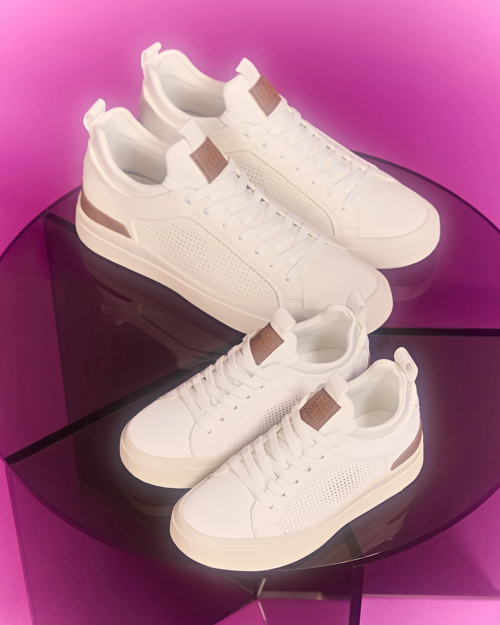 KIDS' OASYS AND MEN'S DACK WHITE SNEAKER BUNDLE Best Wide Foot Basketball Shoes