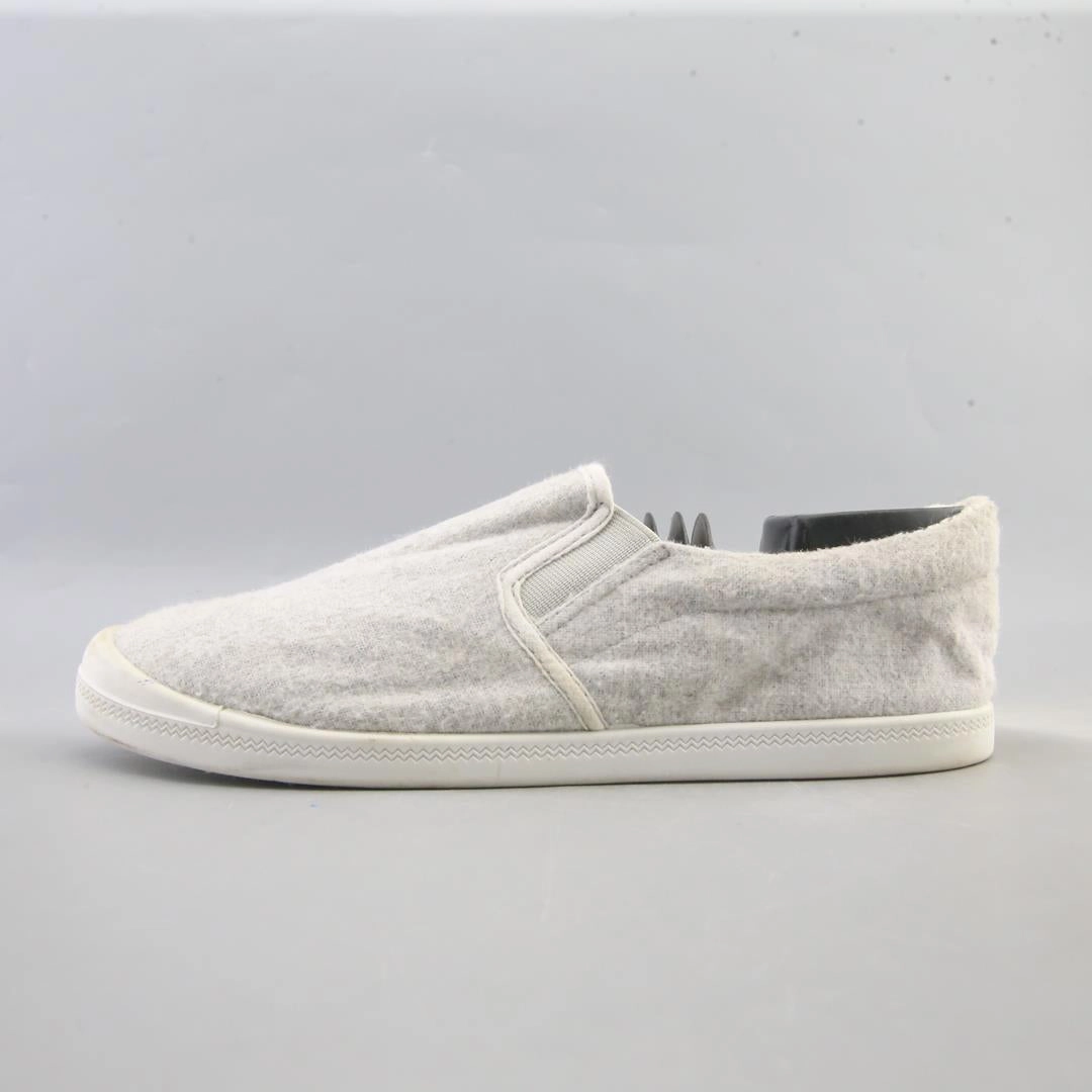 Slip On Beach Shoes KINETIC .