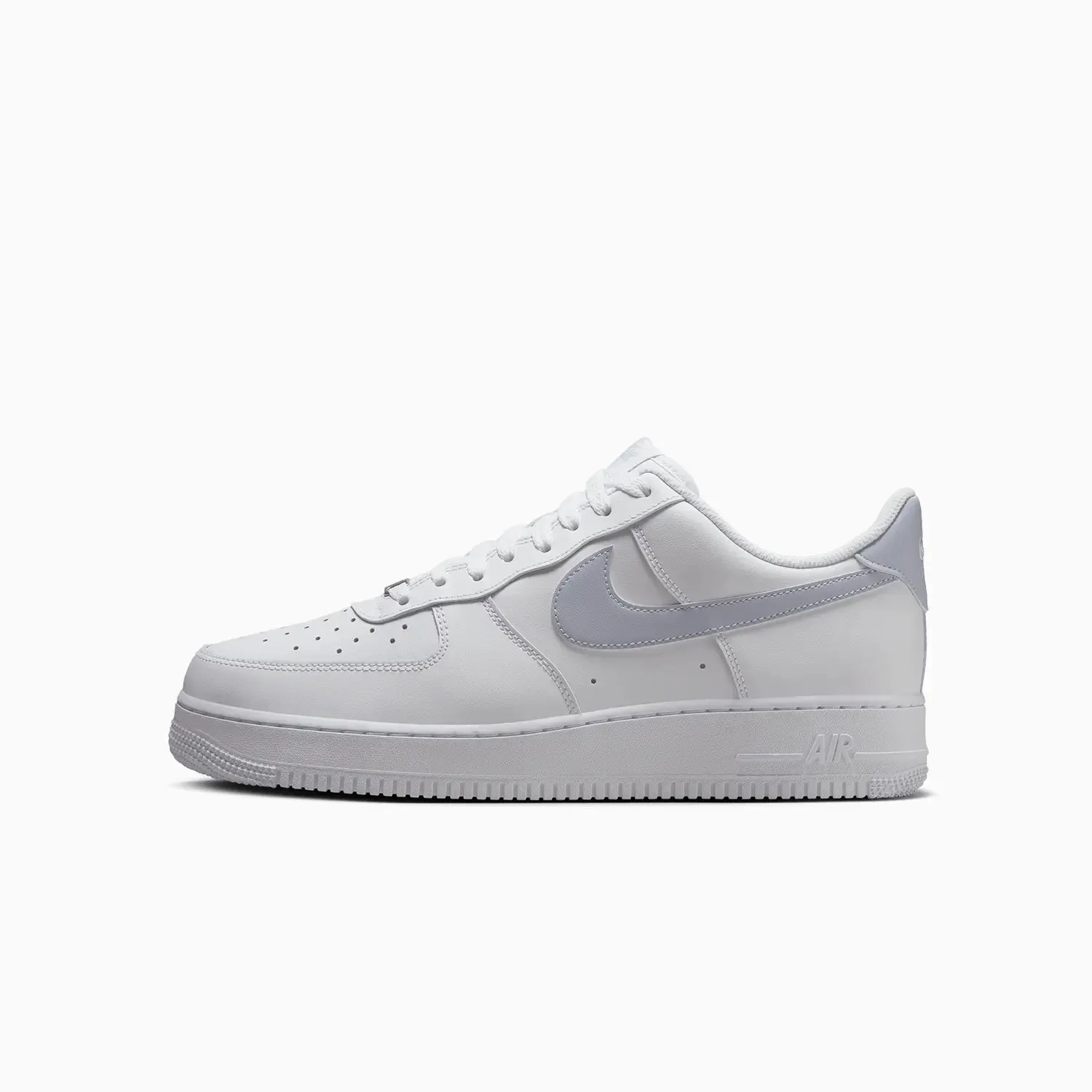 High Top Skate Shoes Nike Men's Air Force 1 07 "Ghost"