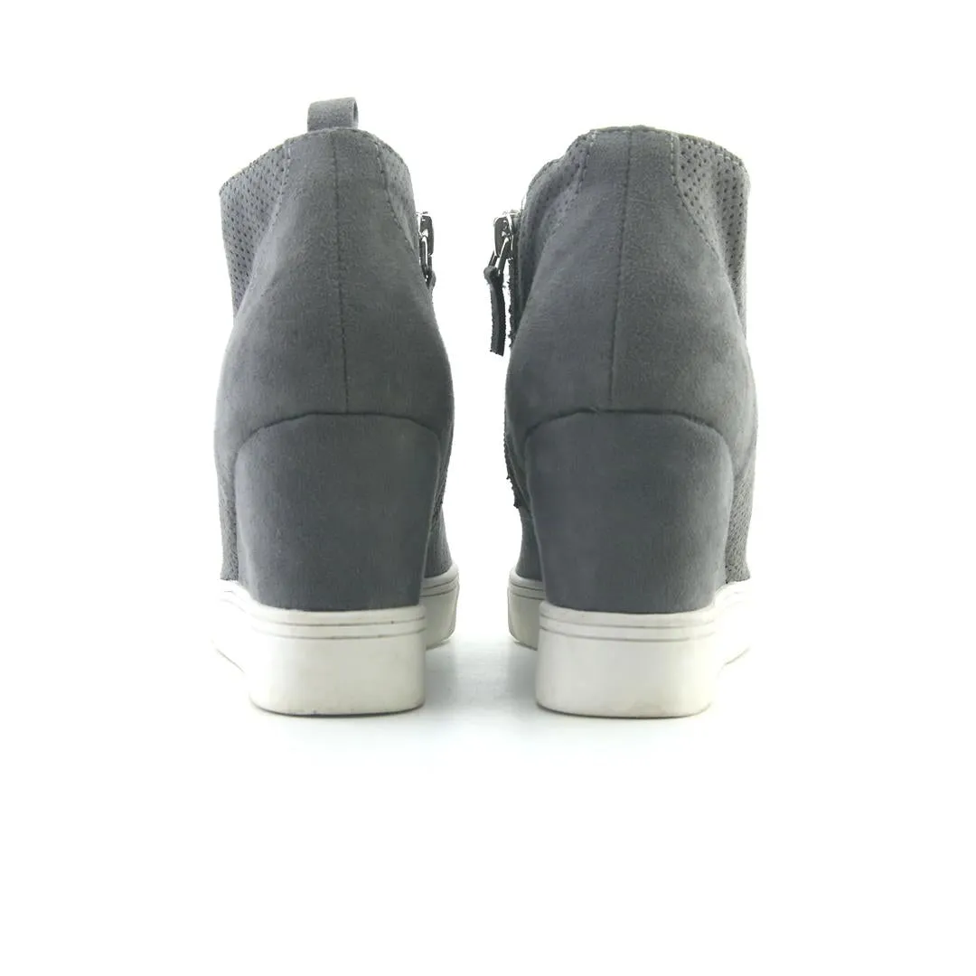 MIA . High Heels Butchers