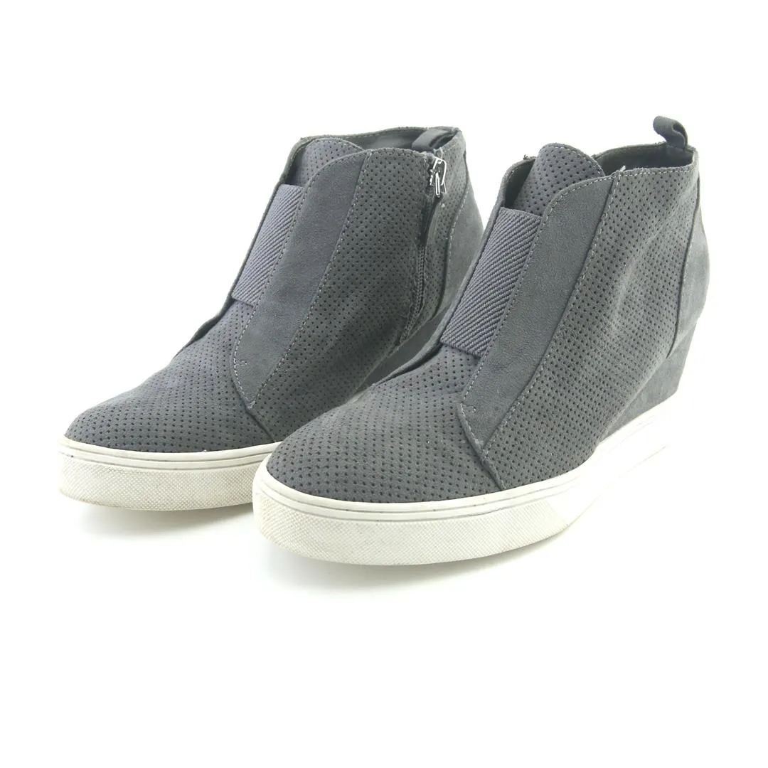 MIA . Really Comfortable High Heels