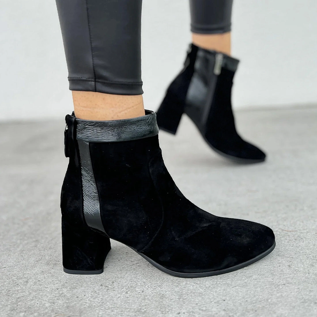 Millie 06 Burton Snap On Boots