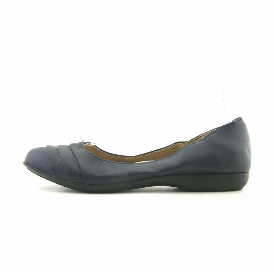 CLIFFS . High Heels Slip On