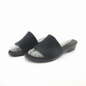 MOOTSIES TOOTSIES  . High Heels Size 3