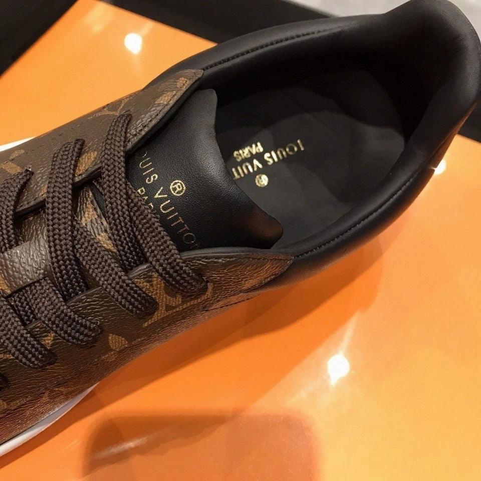 Rhyton Gucci Sneakers MSE054 Time Out Sneakers