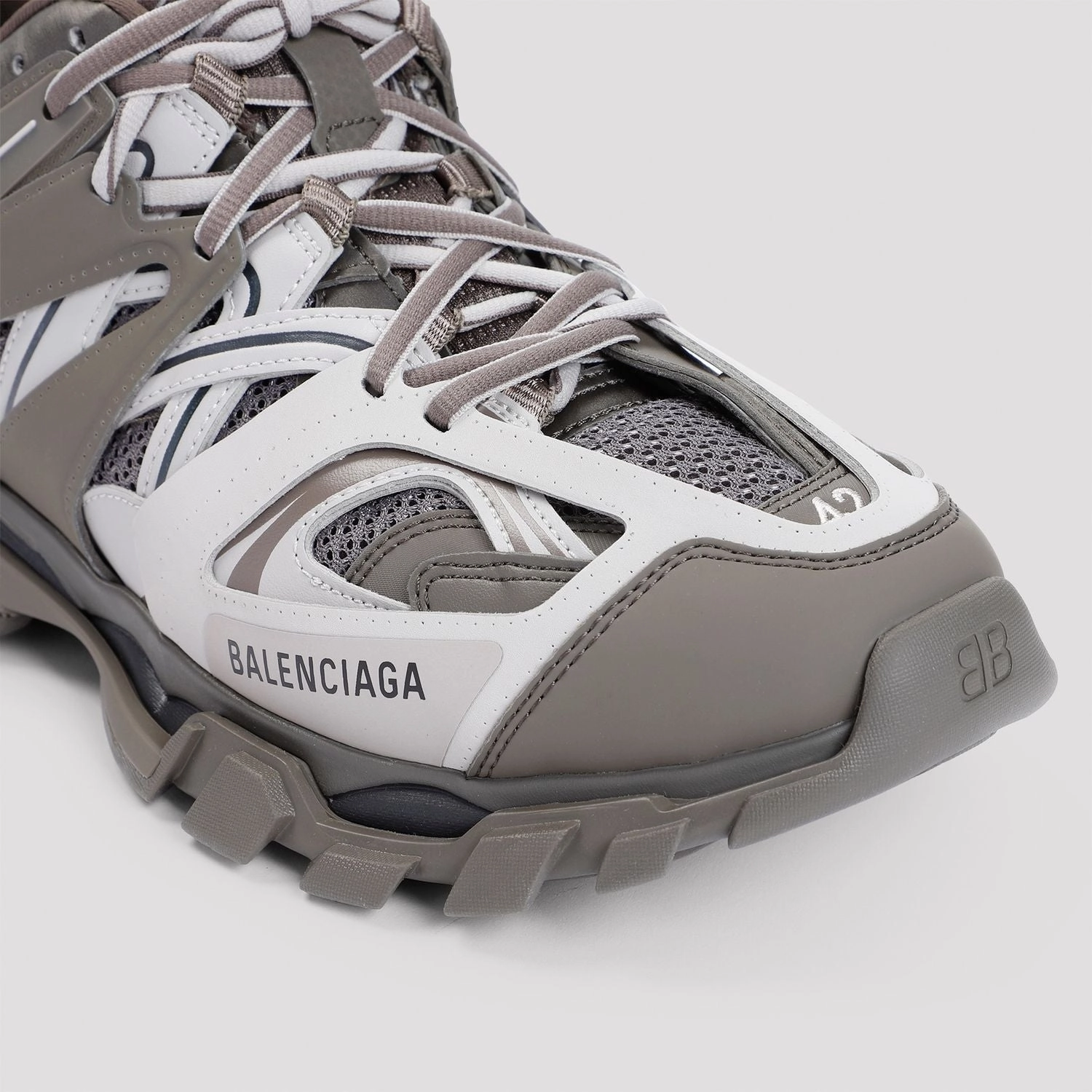 MULTICOLOR TRACK SNEAKERS Best Basketball Shoes For Ball Handlers