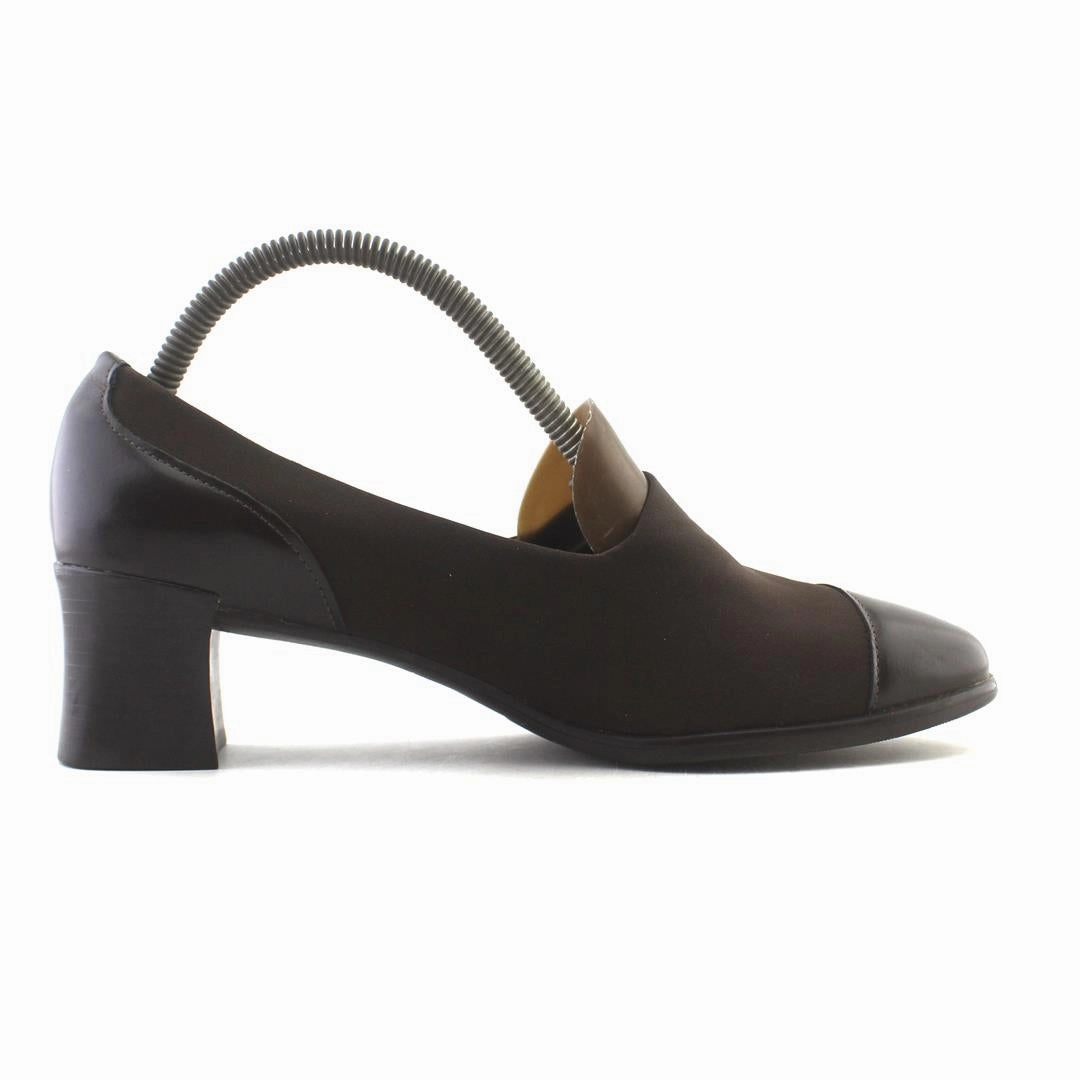 Hot In High Heels MUNRO .