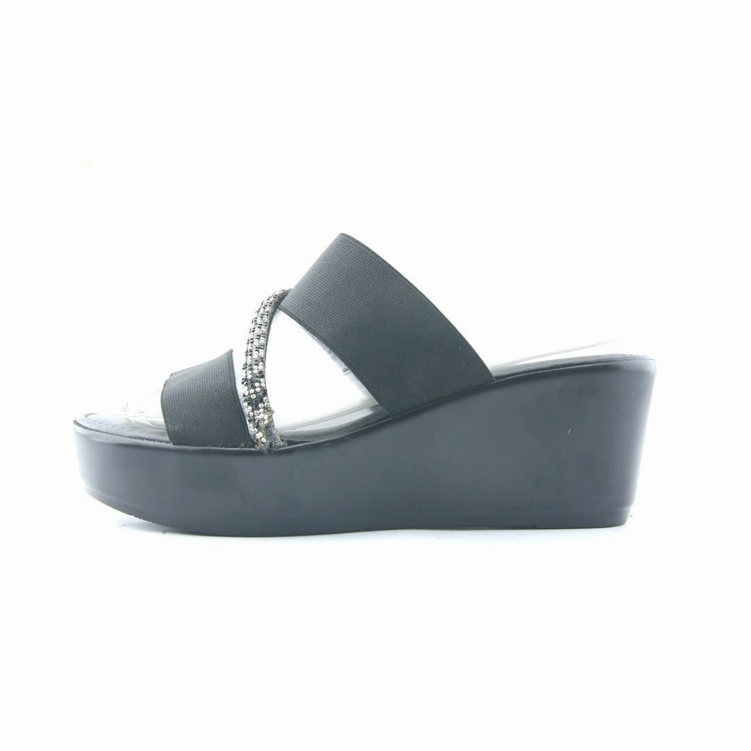 ITALIAN  . Nylon Feet In High Heels