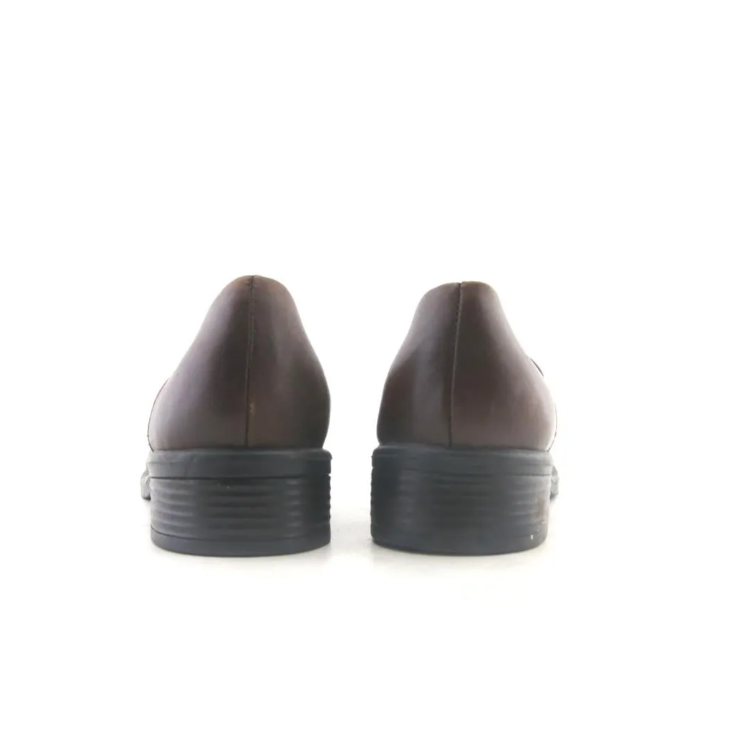 NATURALIZER CHRIS Slip Ons Slip On Boots Sneakers Slip-on Slip On Sandals Slip Ons Slip On Slippers Slip On Sneakers Slip On Tennis