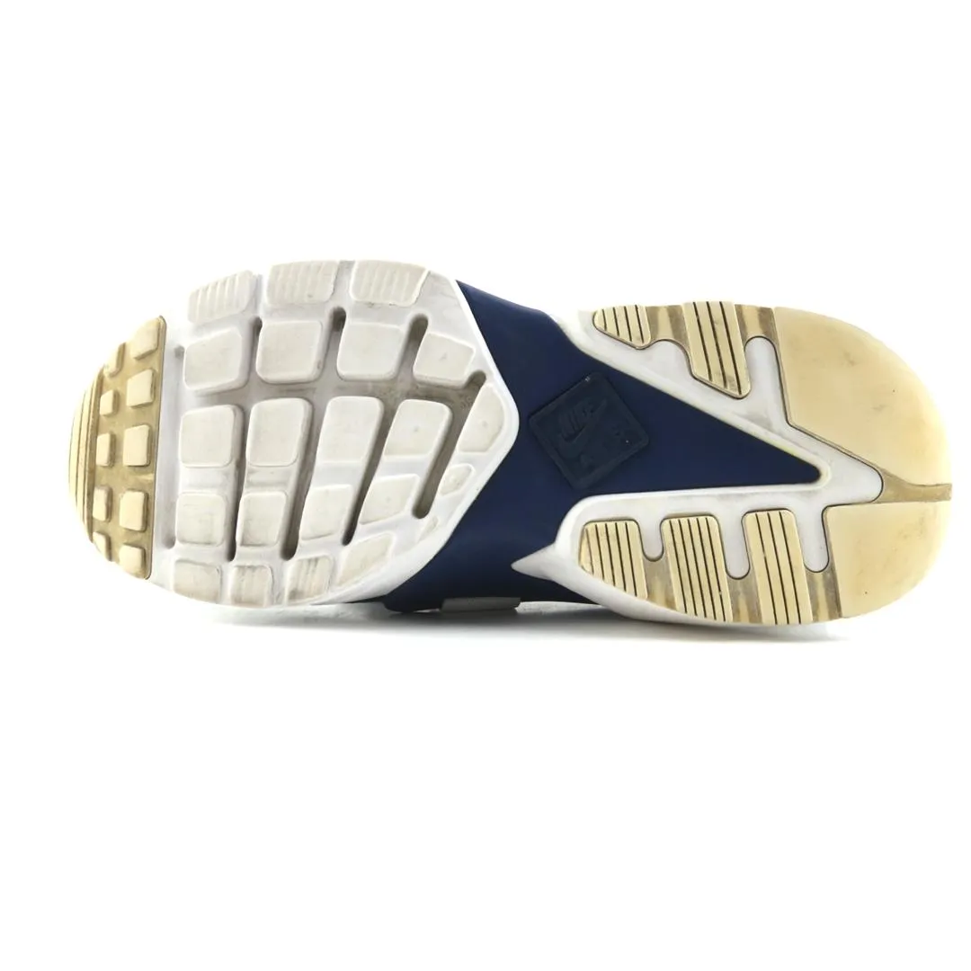 NIKE  AIR HUARACHE CITY LOW Floral Running Shoes