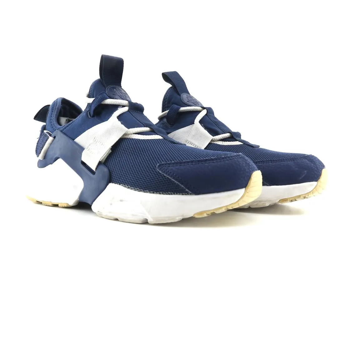 Altra Trail Running Shoes NIKE  AIR HUARACHE CITY LOW