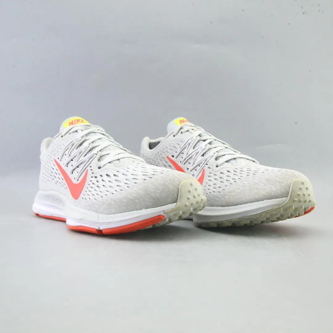 NIKE AIR ZOOM WINFLO 5 Running Shoe Store Chicago