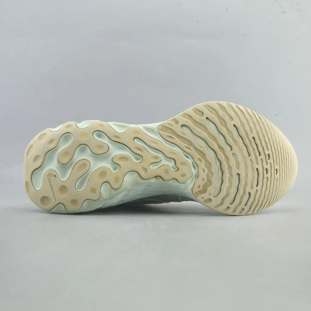 NIKE REACT INFINITY RUN FLYKNIT 2 Nike Running Shoes In Wide