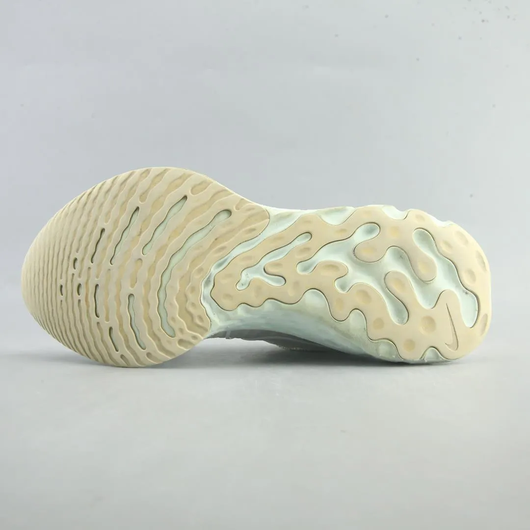 Nike Hyperdunk Shoes NIKE REACT INFINITY RUN FLYKNIT 2