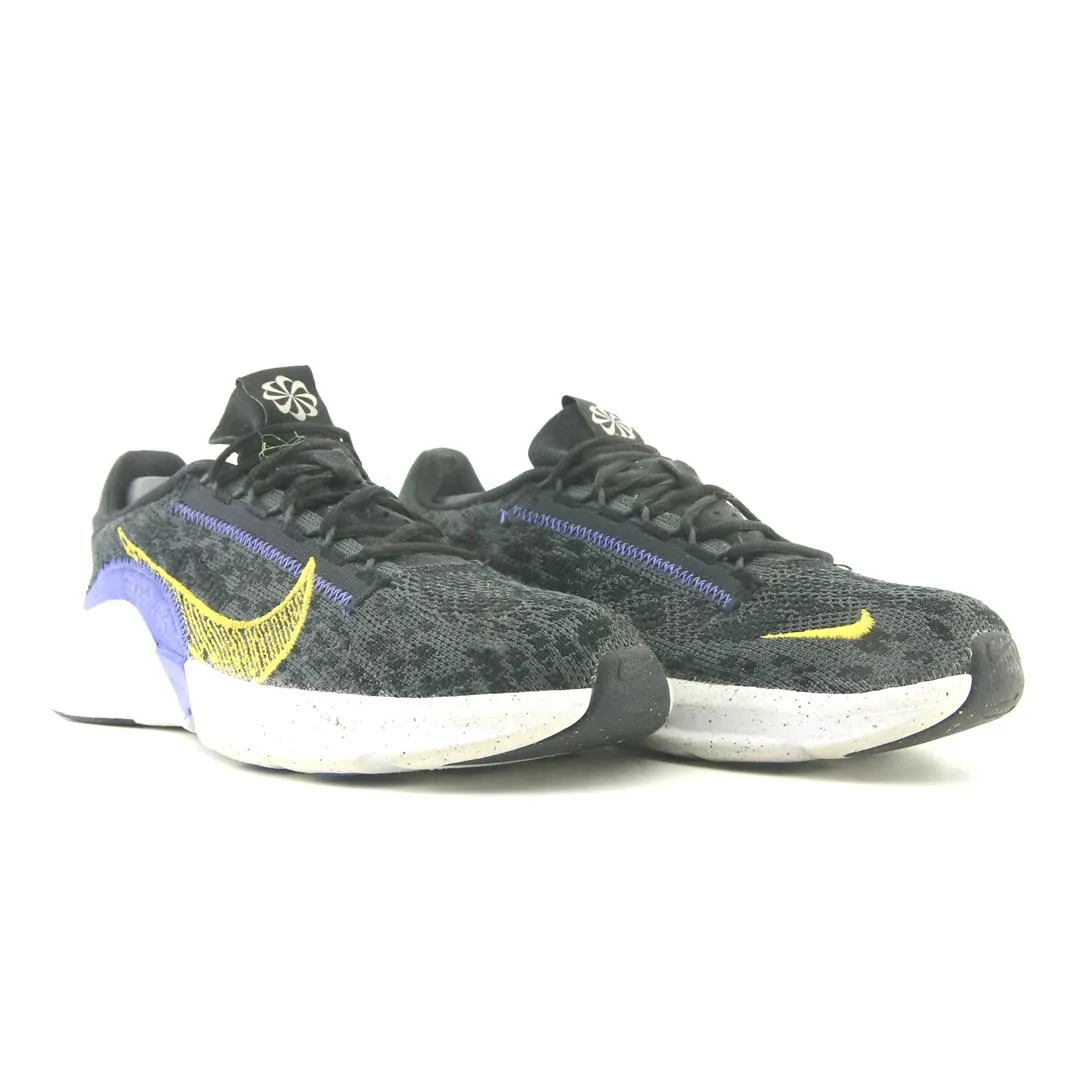 White Nike Cheerleading Shoes NIKE SUPERREP GO 3 NN FK