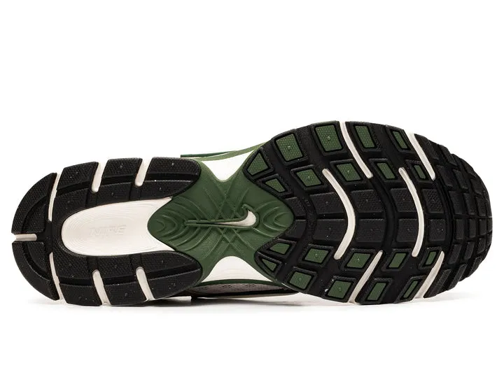 Nike V5 RNR Nike Tiempo Soccer Indoor Shoes