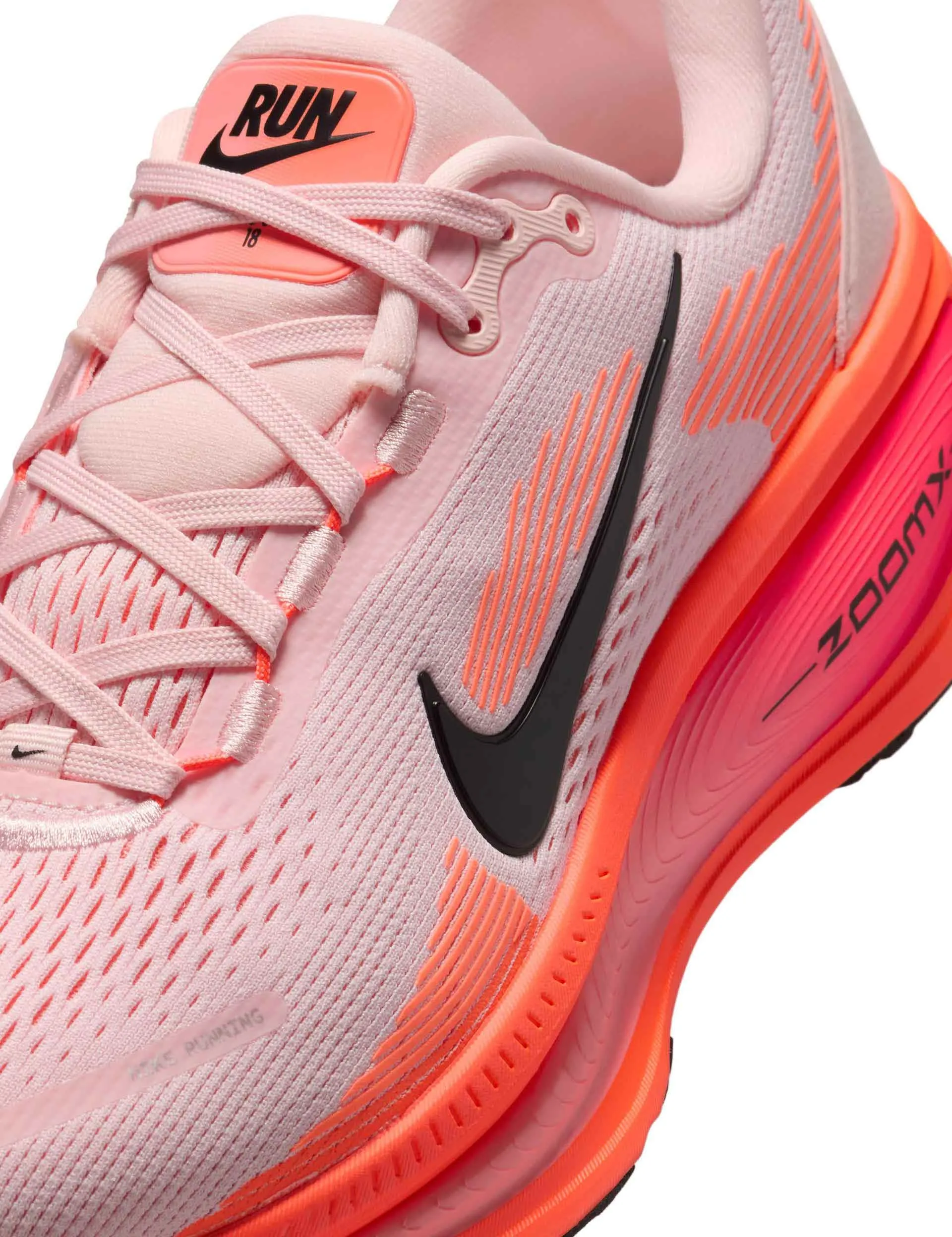 Vomero 18 Running Shoes - Atmosphere/Black/Bright Crimson Ni