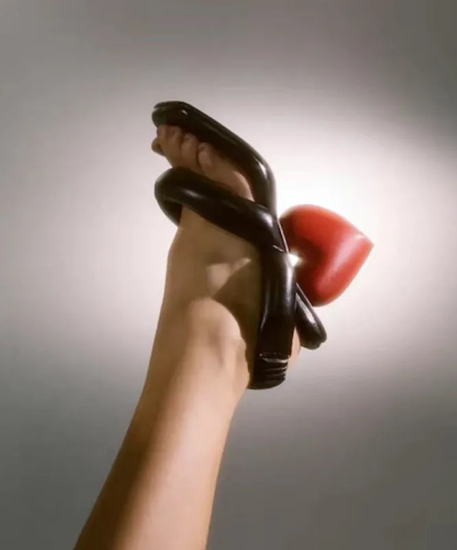 Cool Summer Sandals Novelty Black Peep Toe Chunky Sandals JJ013