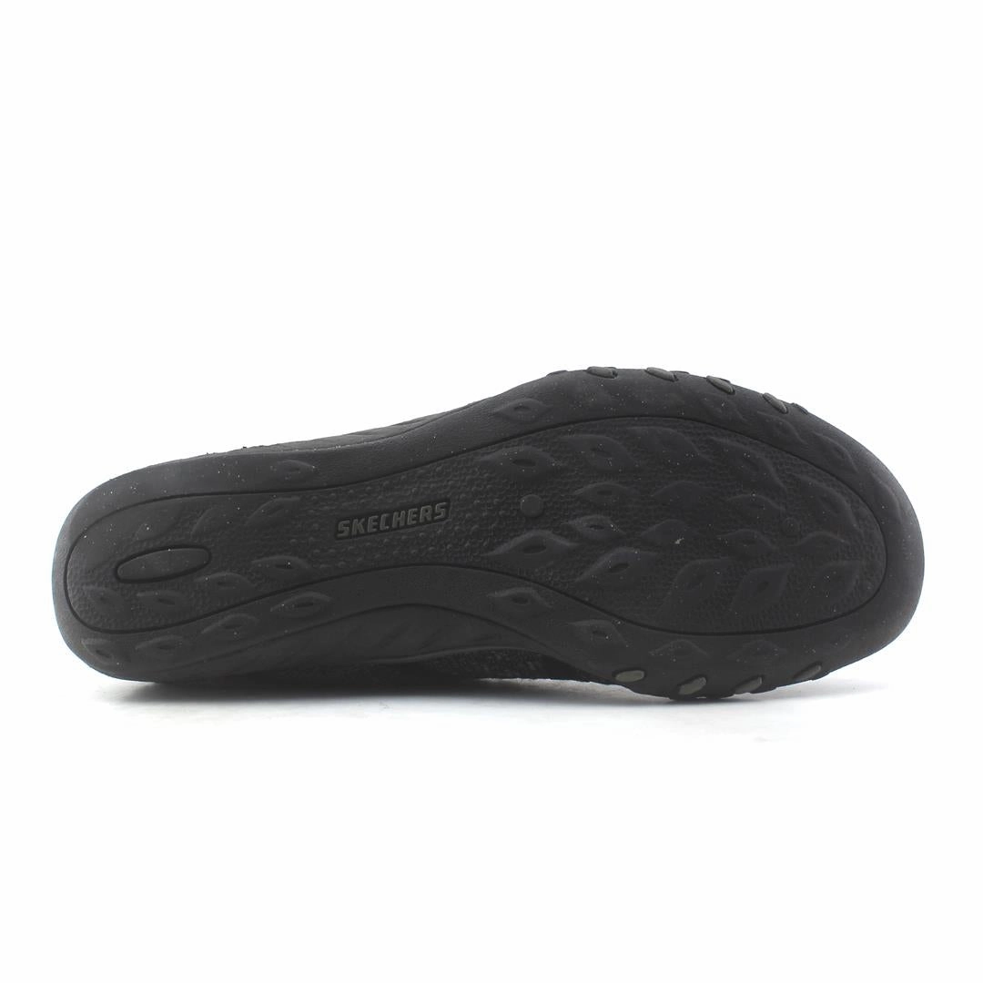 SKECHERS BREATHE-EASY - INFI-KNITY Slip On With Laces
