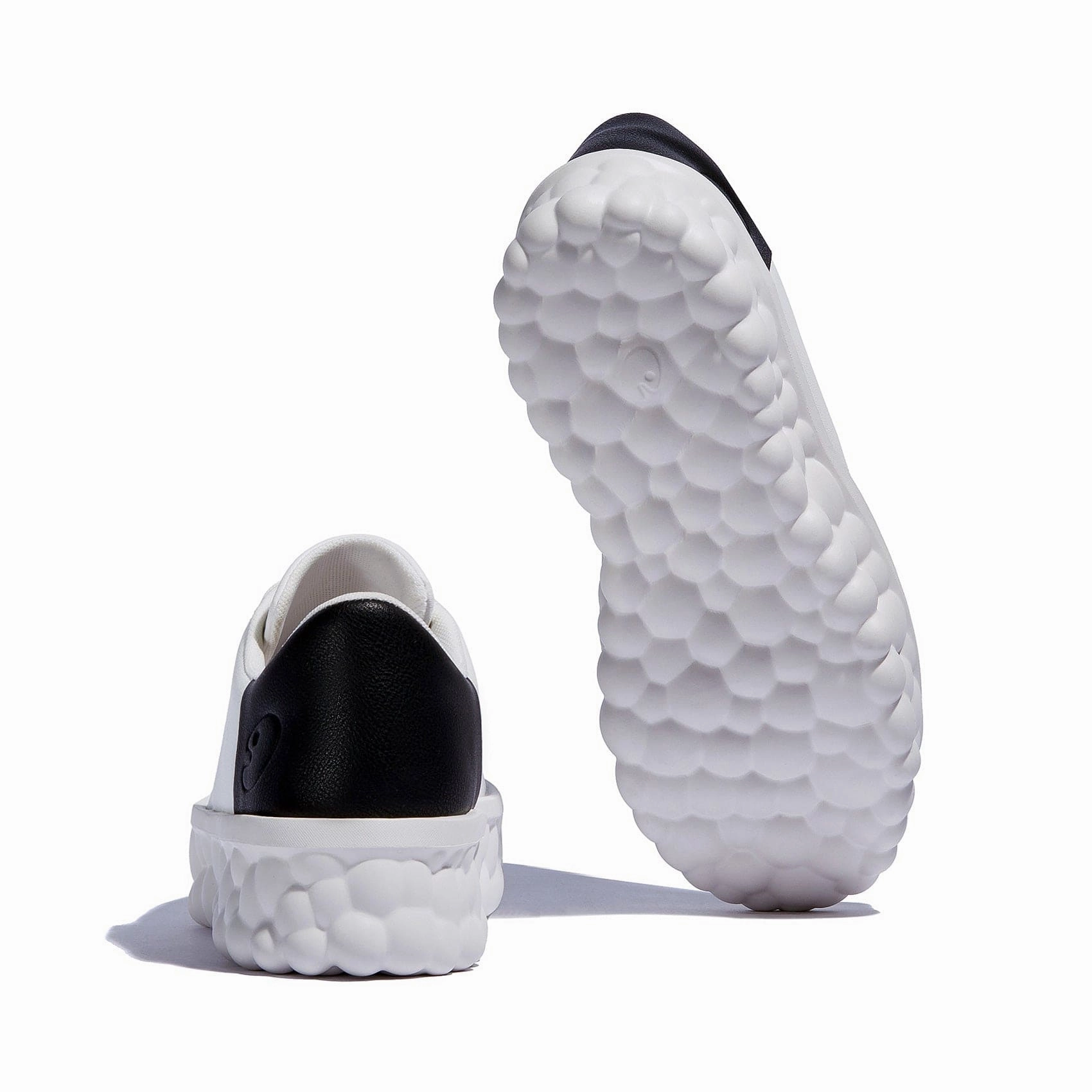 Panda Las Ramblas VI Women Cloudtilt Sneakers