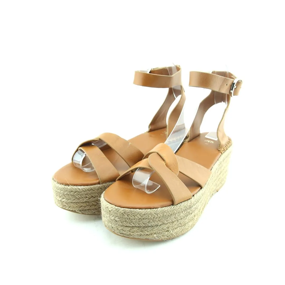 High Boots Heel ZARA. .