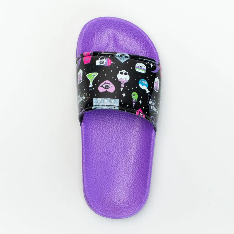 Monster High Mule Running Shoes On Beach