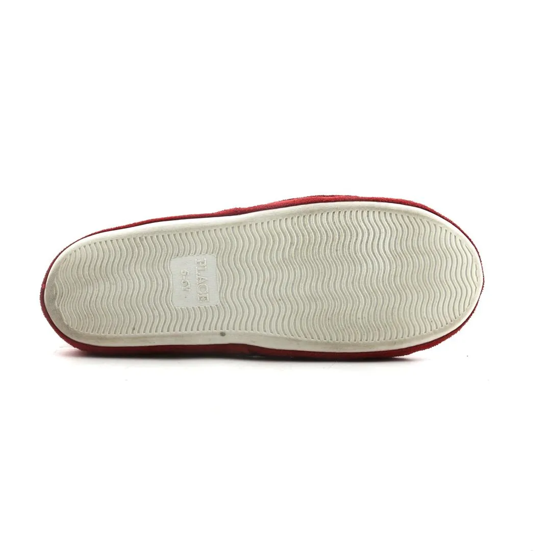 PLACE  . Gucci Slip On