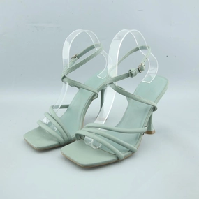 PRIMARK . Stretch High Heels