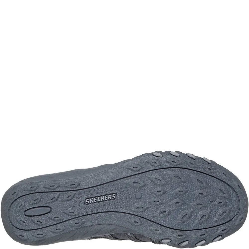 Skechers Breathe-Easy - Roll-With-Me Shoe Best Cross Training Shoes For Lifting